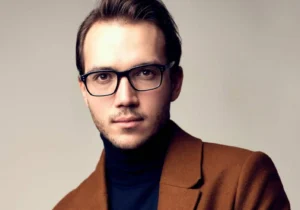 Read more about the article What Is Clayton Grimm’s Net Worth? The Surprising Earnings of a Kid’s Icon