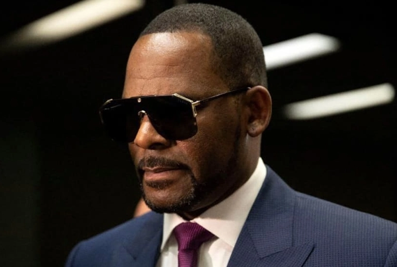 Read more about the article How Much Is R. Kelly Worth Now? A Look at His Net Worth Amid Controversy