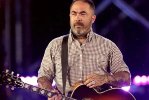 Read more about the article Aaron Lewis Net Worth A Comprehensive Look at the Life and Career of the Stand Frontman