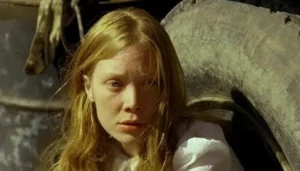 Sissy Spacek is acting in the film.