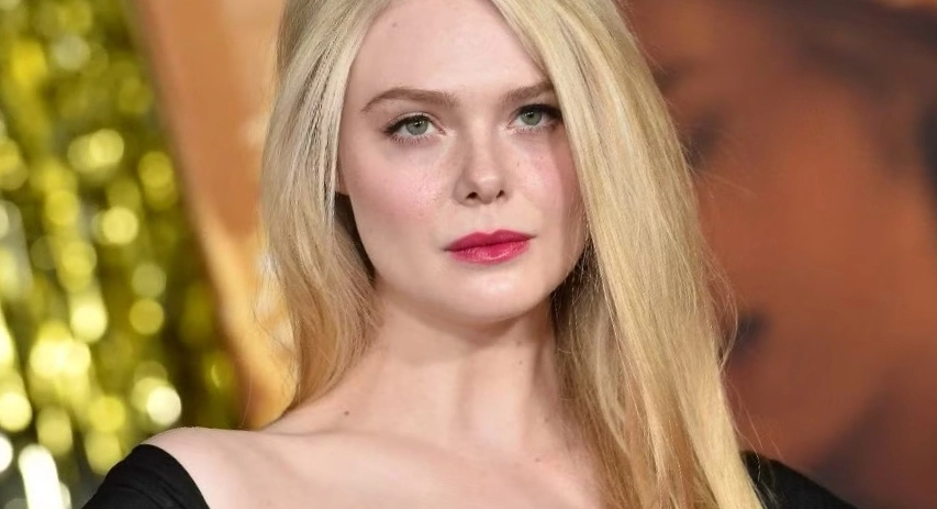 You are currently viewing Elle Fanning Net Worth A Deep Dive into the Life of a Rising Star
