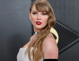 Taylor Swift is getting a photoshoot.