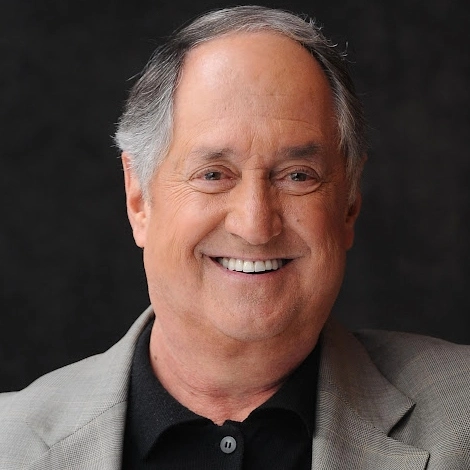 Read more about the article How Rich Is Neil Sedaka? A Look at His Net Worth & Songwriting Success