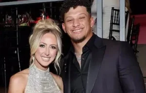 Patrick Mahomes is laughing hysterically with the girl.
