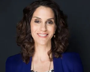 Read more about the article Inside Jami Gertz’s Lavish Lifestyle Billionaire Homes Jets & More