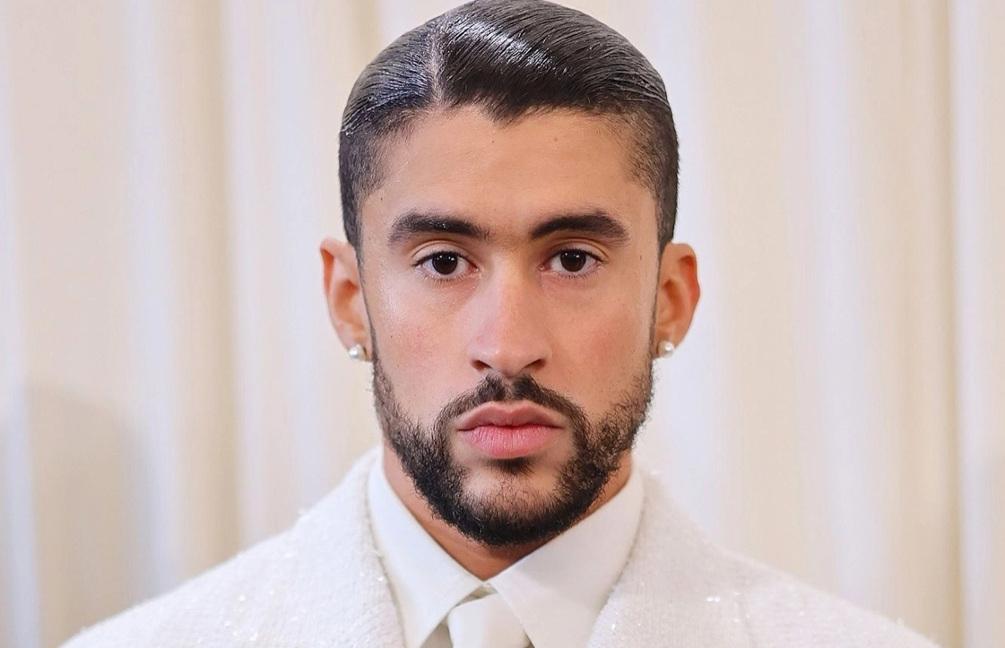 You are currently viewing Bad Bunny Net Worth in 2025 From Reggaeton Rebel to Global Millionaire Icon