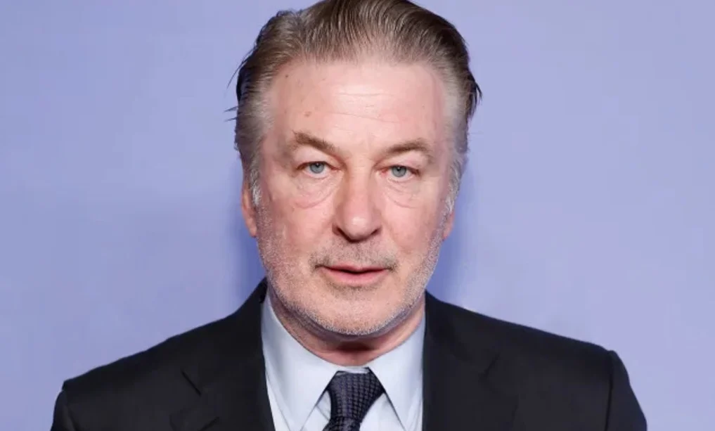 Read more about the article Alec Baldwin Net Worth Revealed How Scandals & Stardom Shaped His Millions in 2025