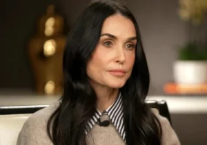 Demi Moore is talking about her straight side.