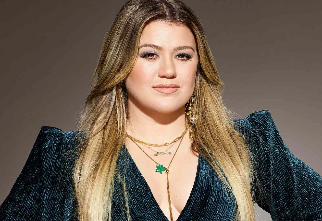 Read more about the article Kelly Clarkson Net Worth 2025 The Stunning Fortune of America Idol