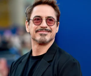Read more about the article How Robert Downey Jr Turned His Career Comeback Into a Massive Net Worth