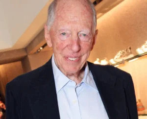 Read more about the article Rothschild Family Net Worth 2025 The Untold Fortune Behind the World Most Mysterious Dynasty