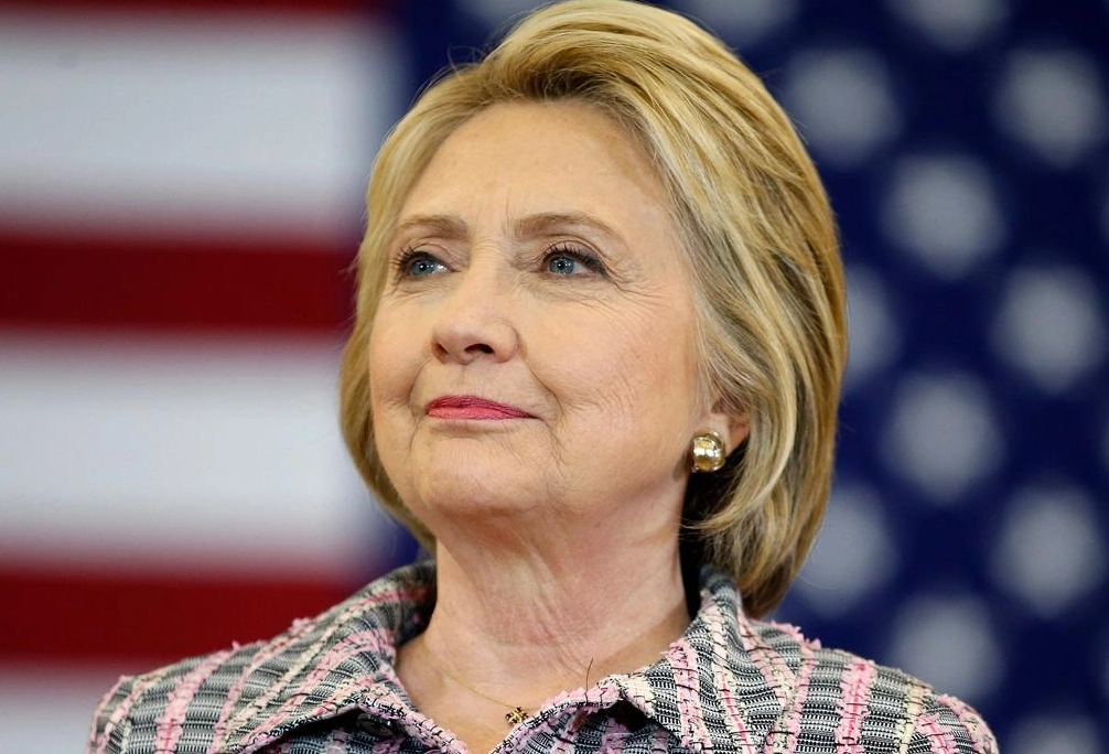 You are currently viewing Hillary Clinton Net Worth in 2025 You Won’t Believe Where Her Millions Come From