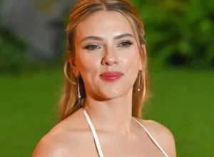Read more about the article Scarlett Johansson Net Worth 2025 From Marvel Queen to Hollywood Highest Paid Star