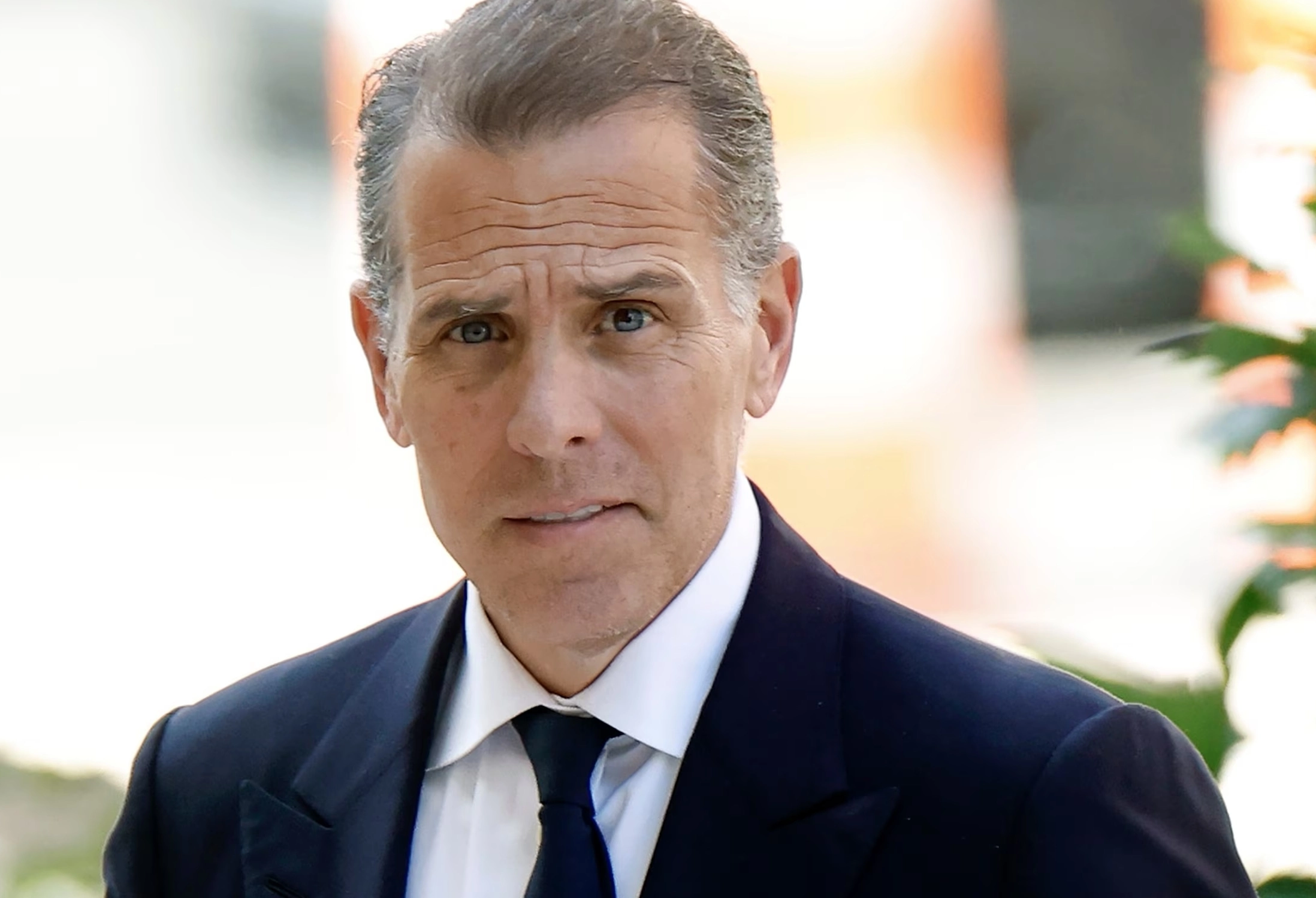 You are currently viewing Hunter Biden Net Worth in 2025 The Truth Behind the Controversial Millions